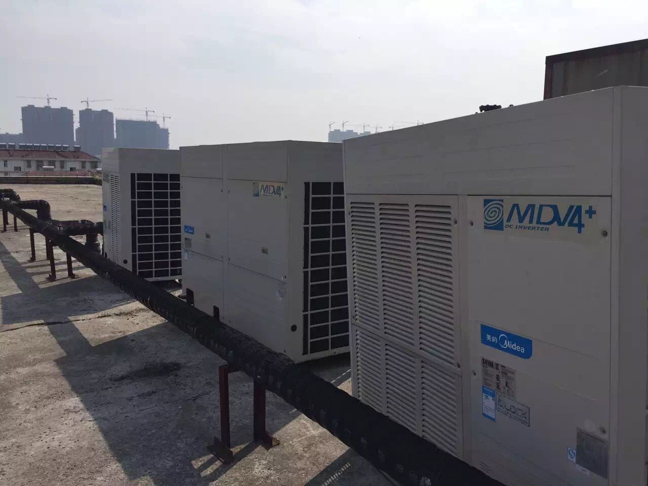 上海沂貴制冷 專業(yè)二手中央空調(diào)風(fēng)冷模塊機(jī)，涵蓋約克、格力、美的等品牌